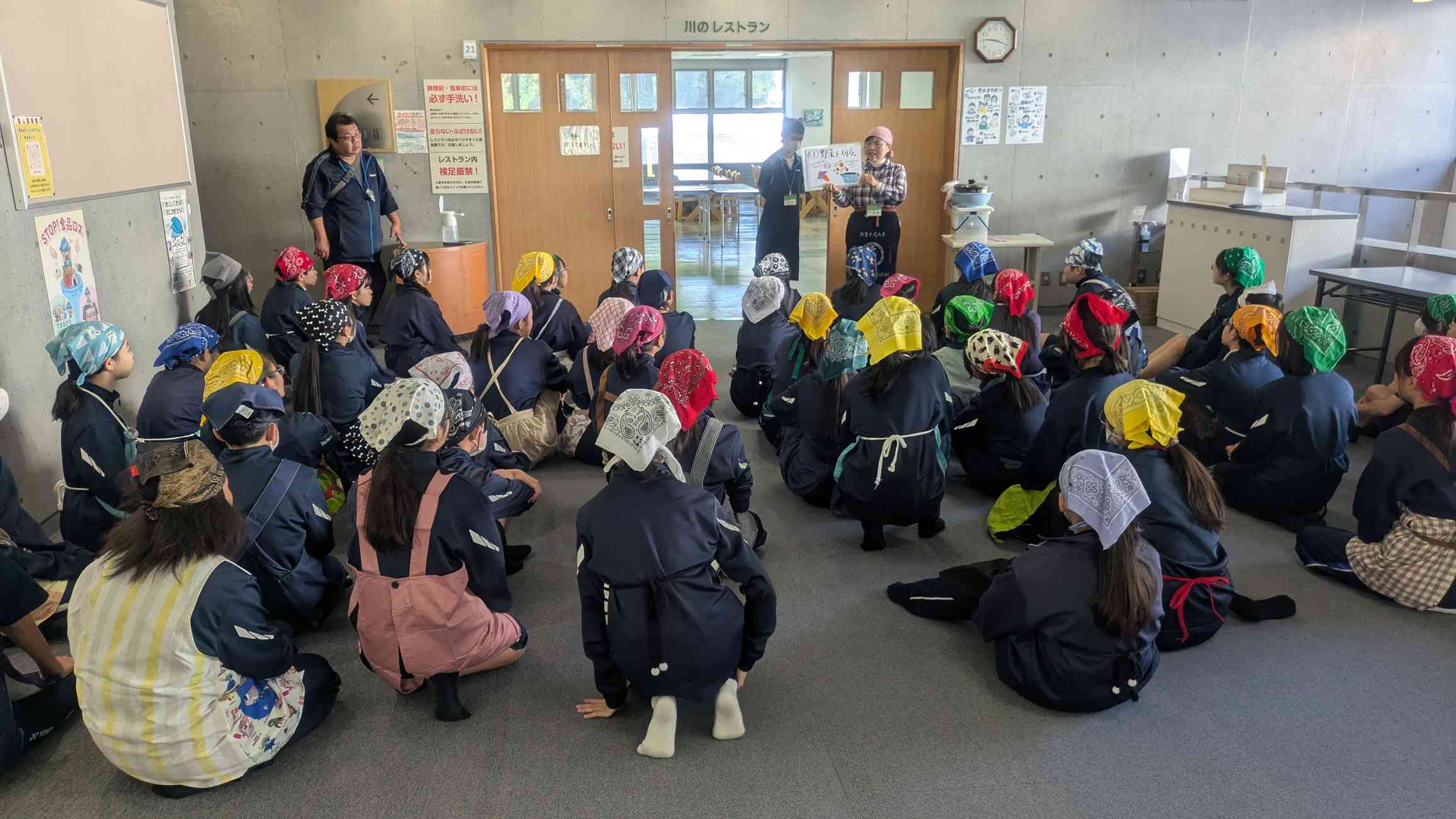 PXL_20251128_001832685