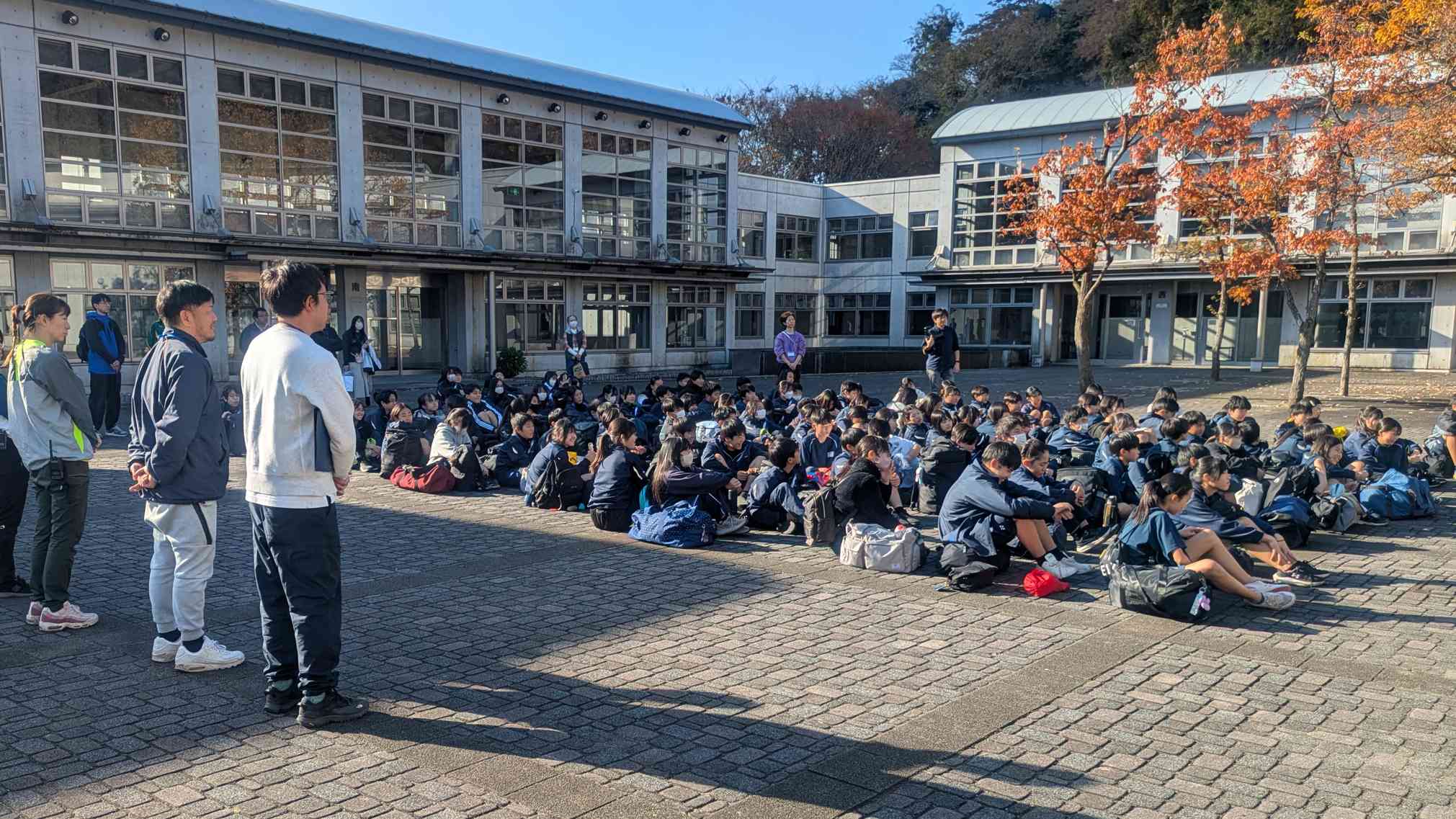 PXL_20251128_044348083