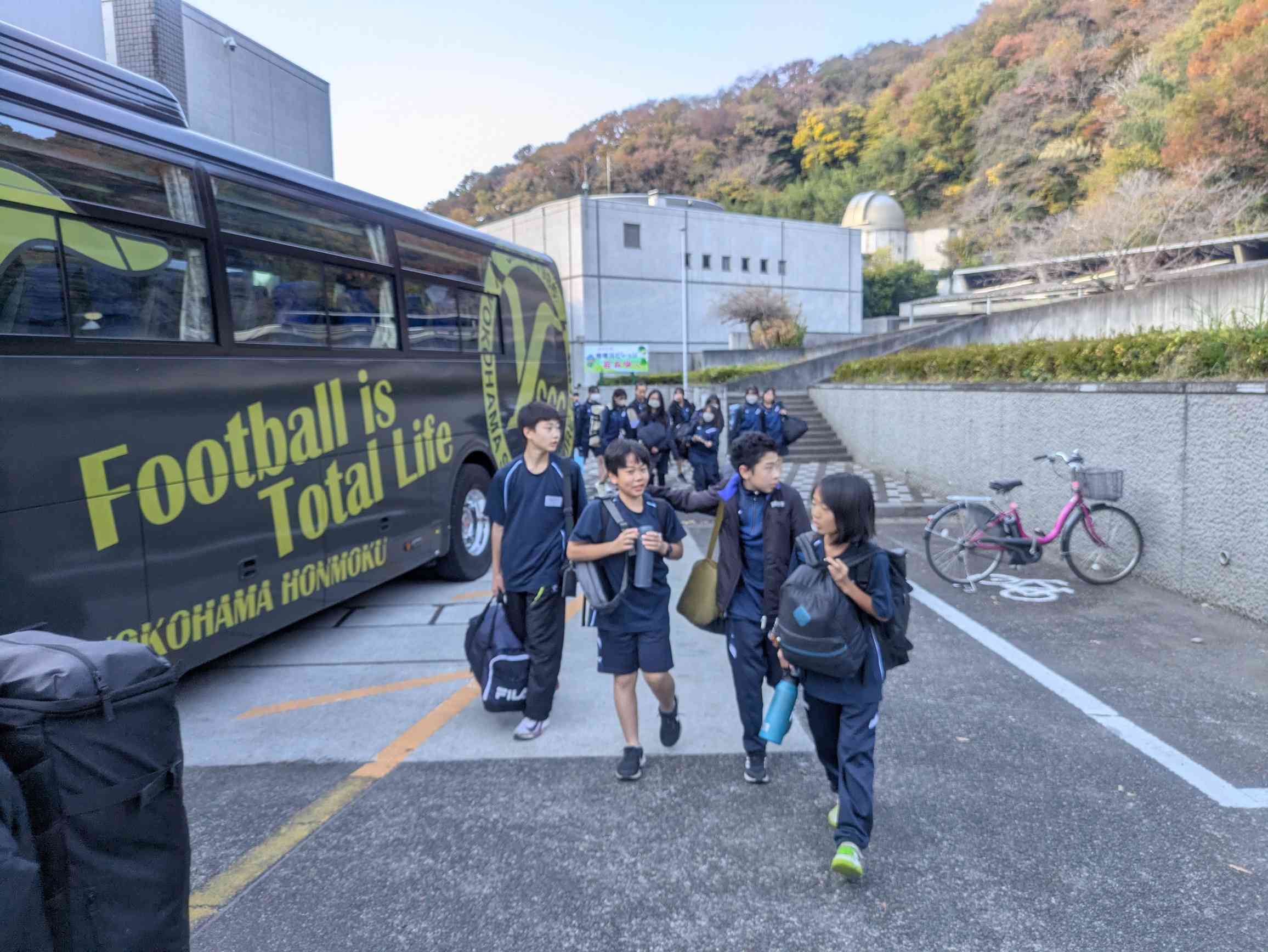 PXL_20251128_045453887